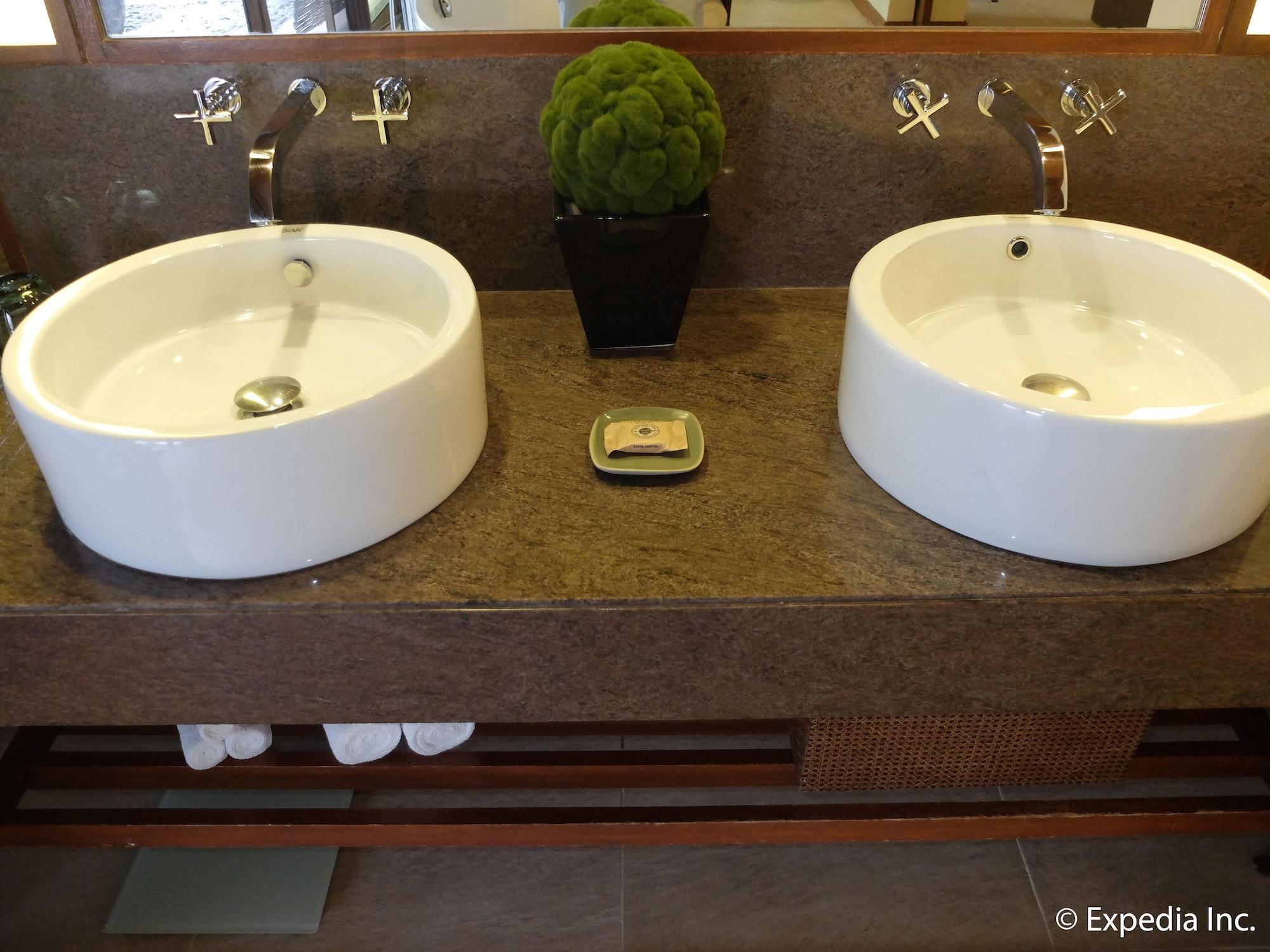 Asya Premier Suites Manoc-Manoc Bagian luar foto